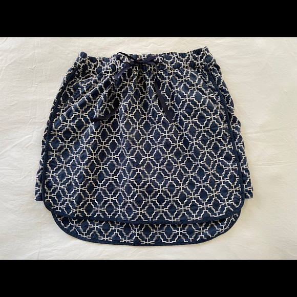Gap Mini Skirt - Picture 2 of 6